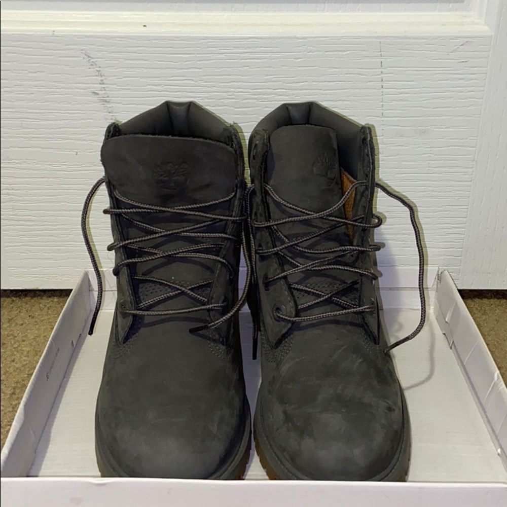 TIMBERLAND WATERPROOF BOOTS